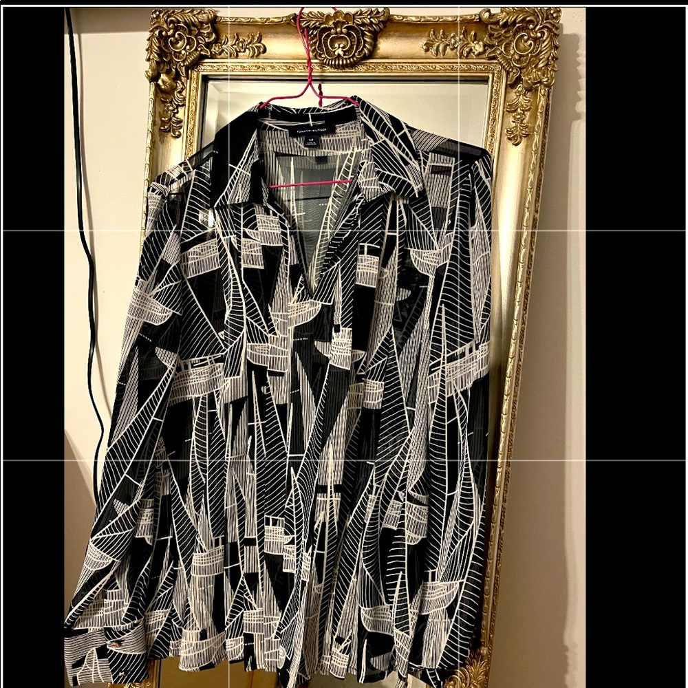 TOMMY HILFIGER navy blue geometric blouse size S